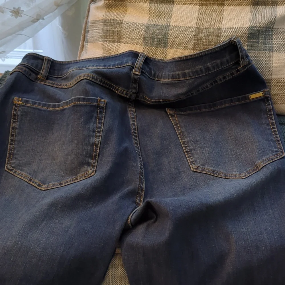 G.I.L.I ankle zip jeans - Picture 3 of 4